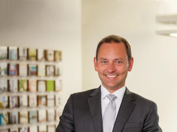 HuR_05.03-Partner-Hermann-Immobilien_Header