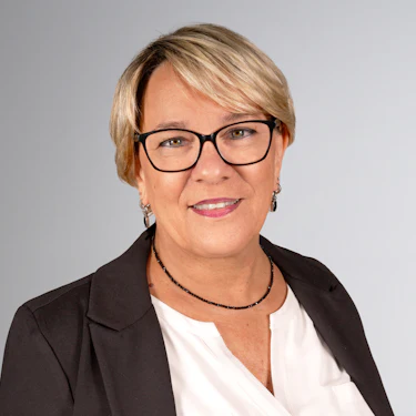 Petra Bär
