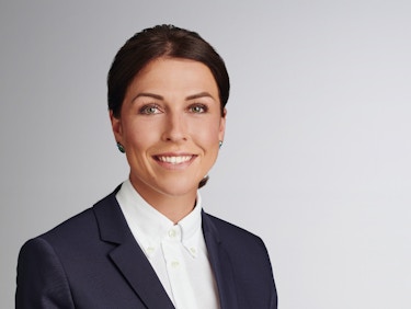 Lucia Kim-Sabella Treinies